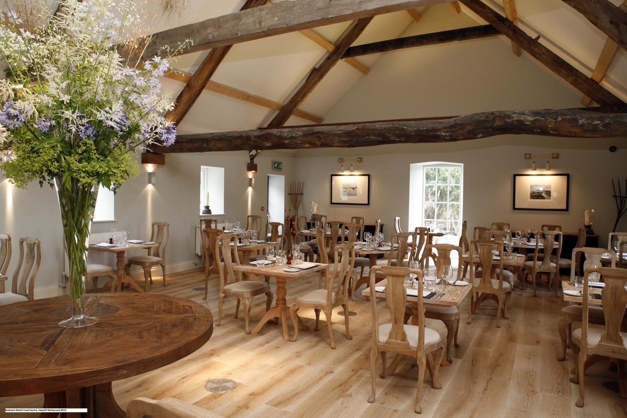 Furnace Farmhouse Bodnant Tal-y-Cafn ภายนอก รูปภาพ